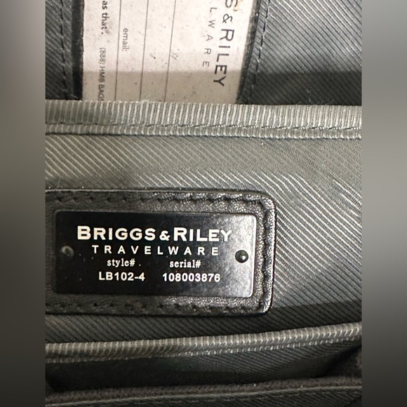 Briggs & Riley Black Leather bag - Picture 6 of 14